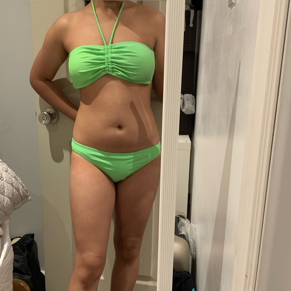 Green Bikini Set - Picture 5 of 5